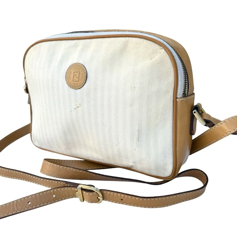FENDI Vintage Shoulder Bag Crossbody